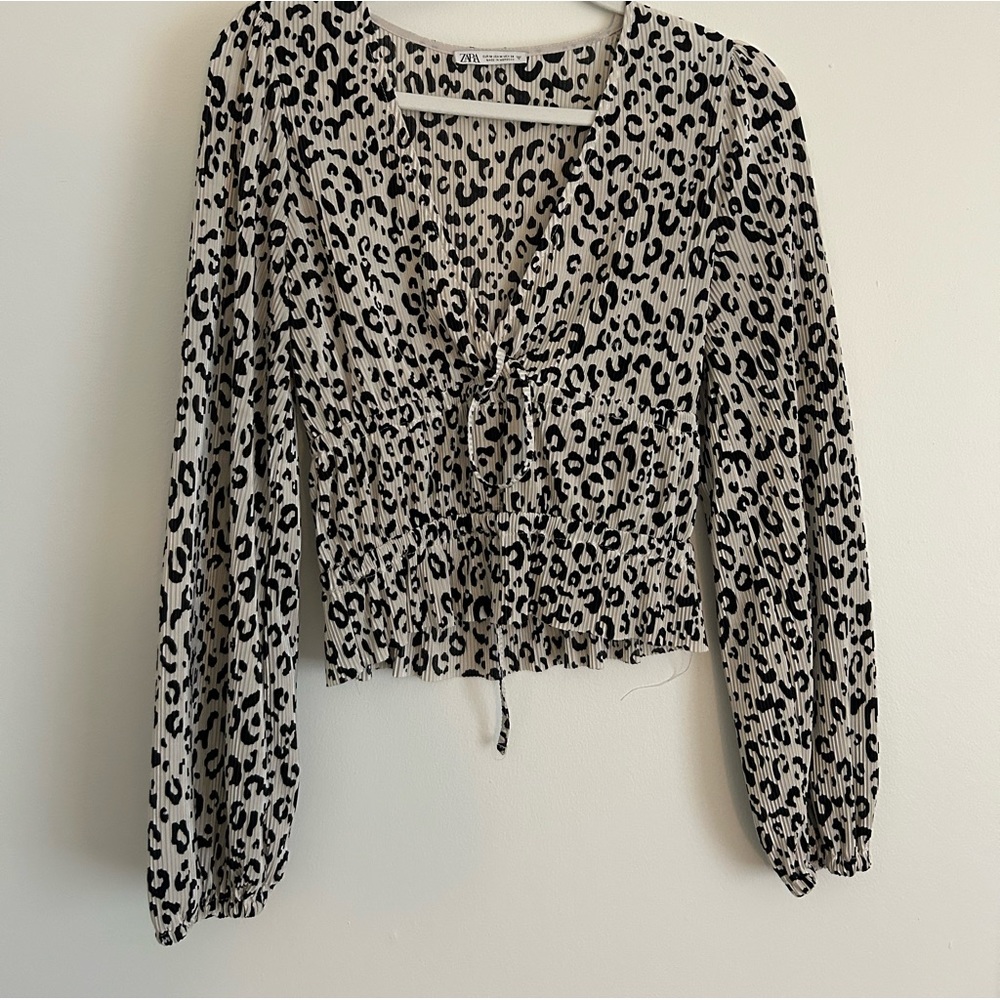 Zara blouse size M